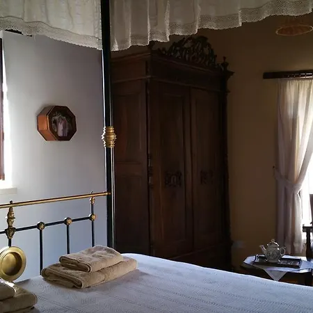 Avli Traditional Houses Inn Lythrodontas
