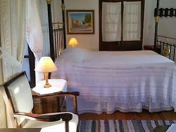 Inn Avli Traditional Houses