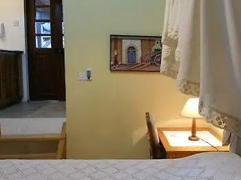 Avli Traditional Houses Inn Lythrodontas