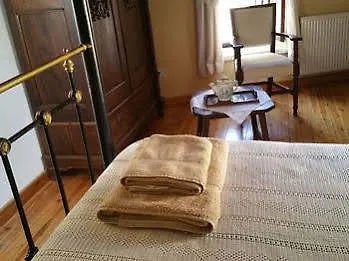 Avli Traditional Houses 3*