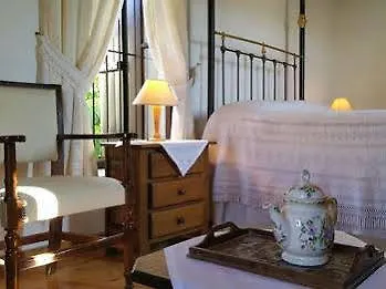 Avli Traditional Houses 3*