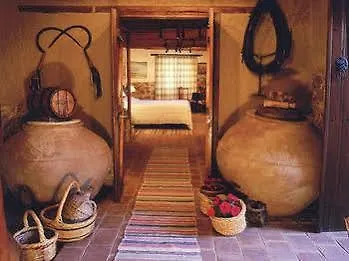 Avli Traditional Houses Inn
